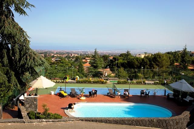 Etna Hut Bed and Breakfast Nicolosi Εξωτερικό φωτογραφία